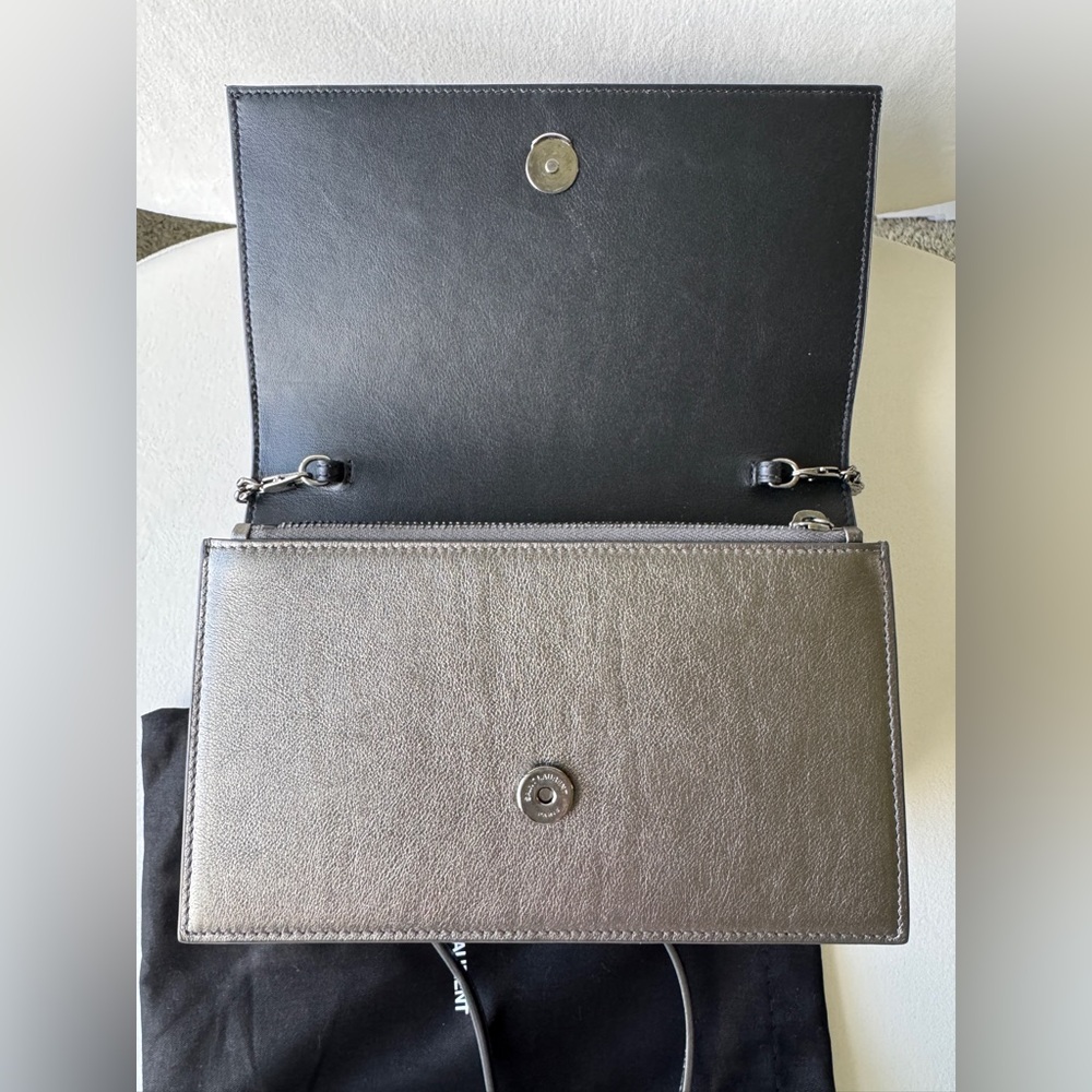 Yves Saint Laurent Cassandra Kate Silver Chain Shoulder Bag - Picture 15 of 16